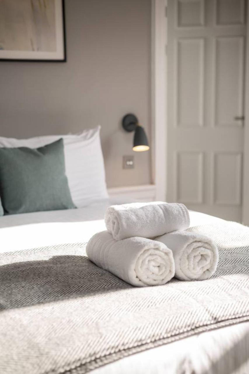Joivy Spacious And Bright 1Bed Apt, Short Walk From Princes Street EDI Buitenkant foto