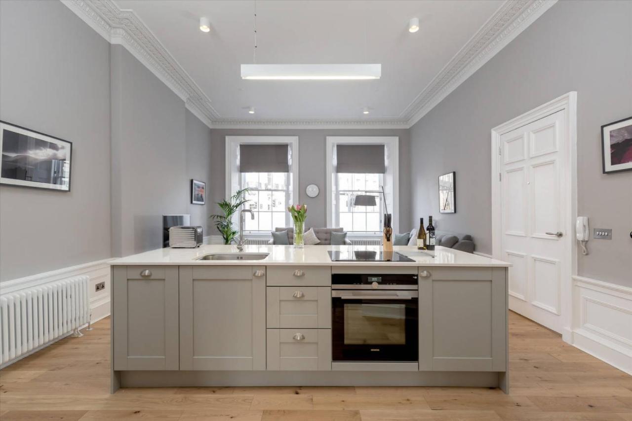 Joivy Spacious And Bright 1Bed Apt, Short Walk From Princes Street EDI Buitenkant foto