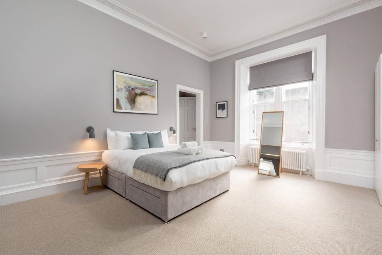Joivy Spacious And Bright 1Bed Apt, Short Walk From Princes Street EDI Buitenkant foto